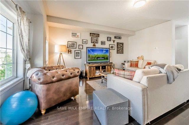 78 Aspen Hills Road — property photo