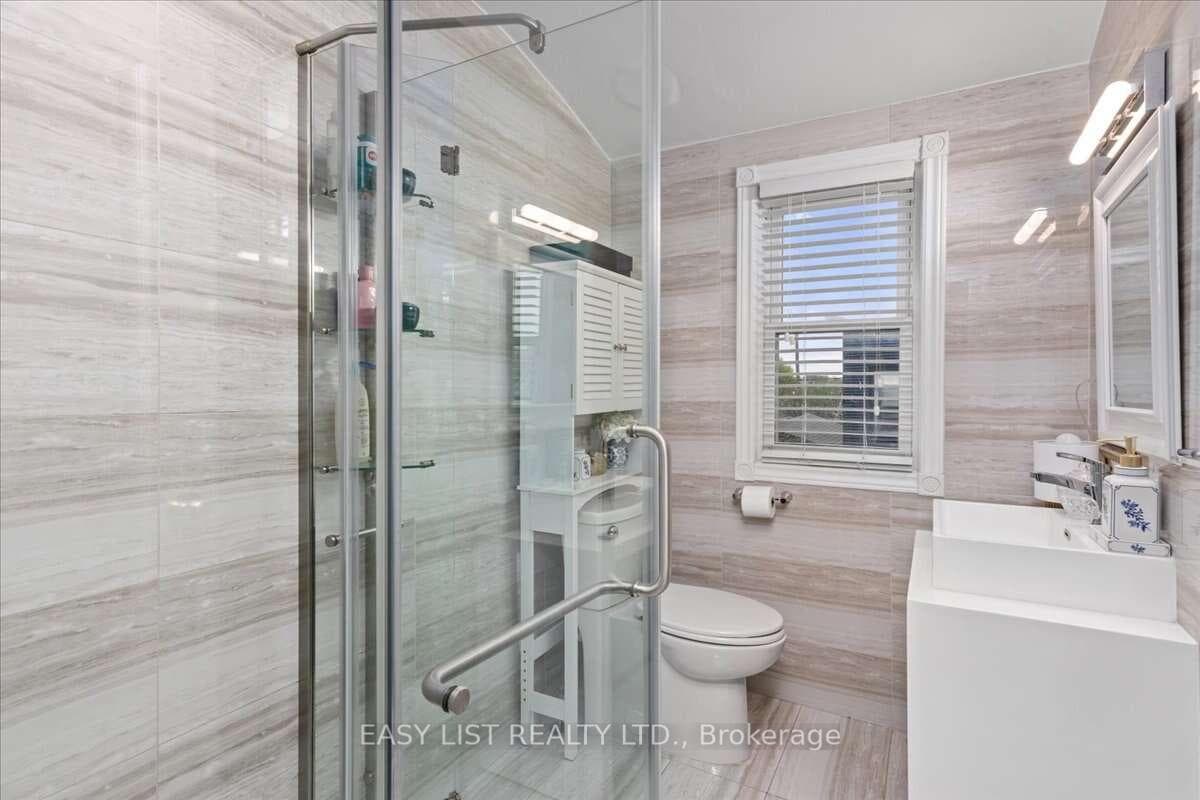 140 Ascot Avenue — property photo