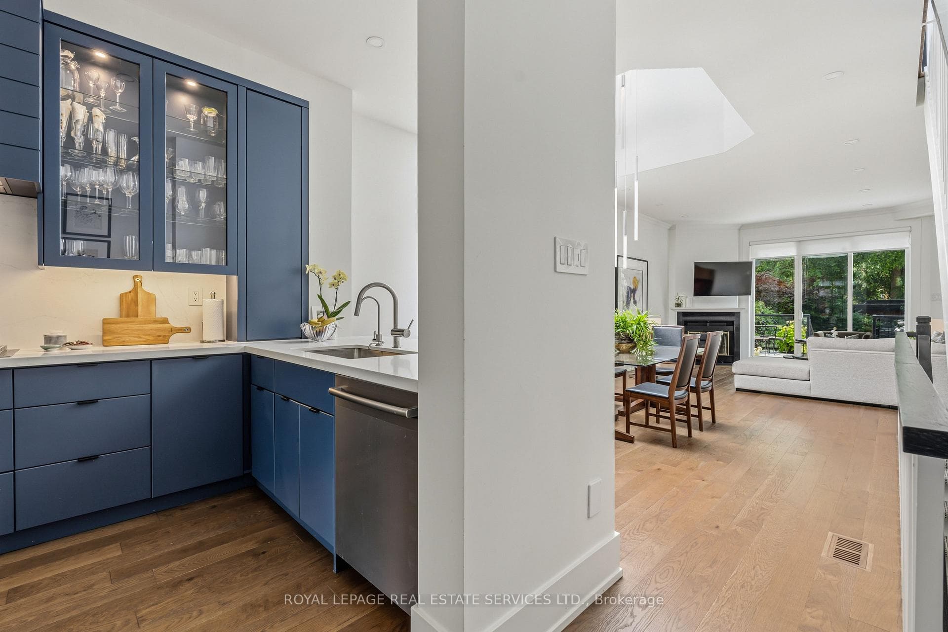 7 Bowman Street — property photo