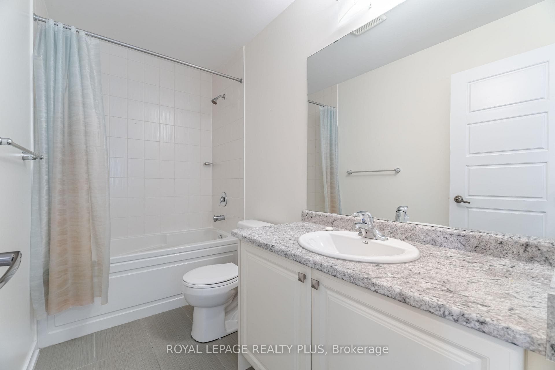 12 Pagebrook Crescent — property photo