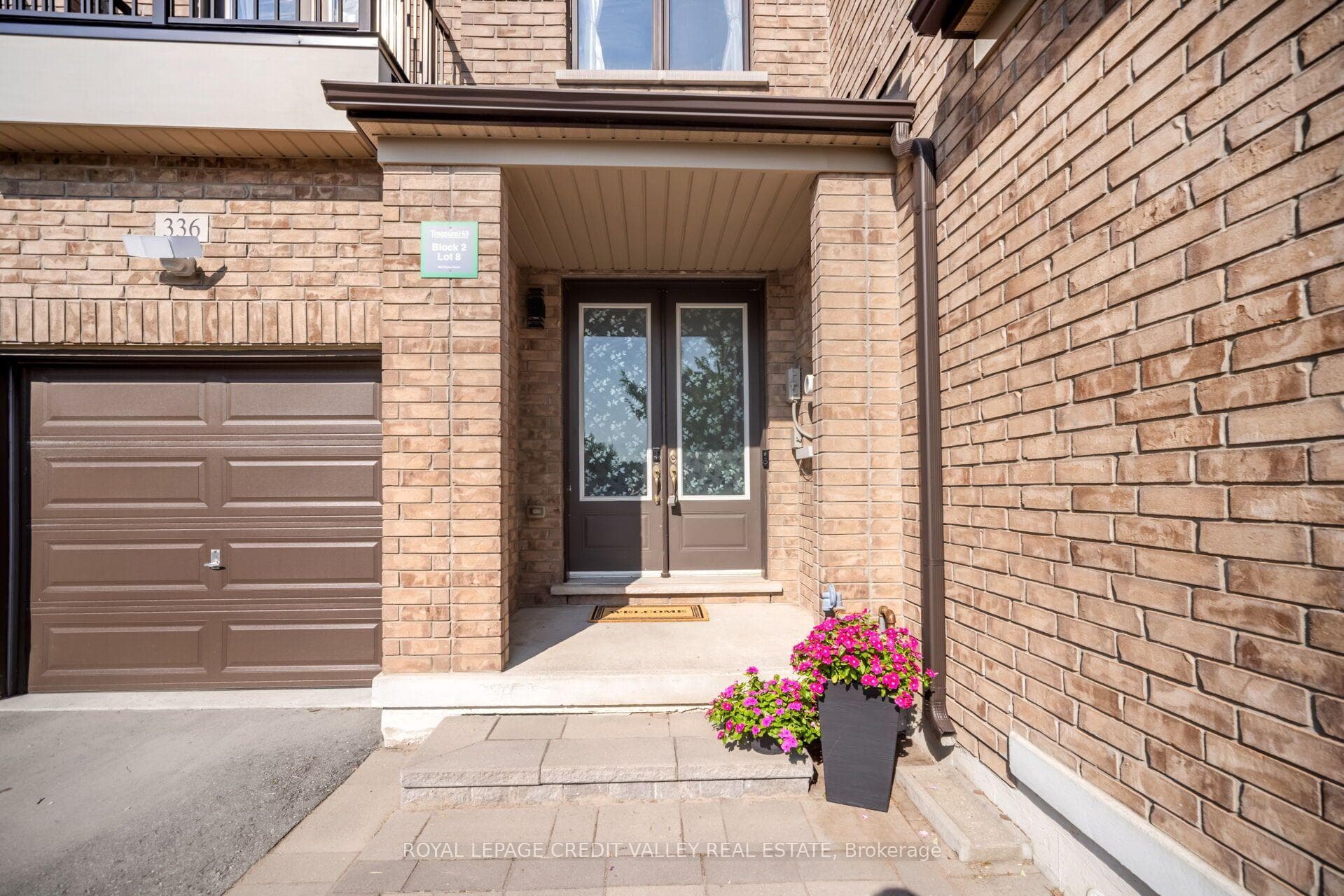 336 Elyse Court — property photo