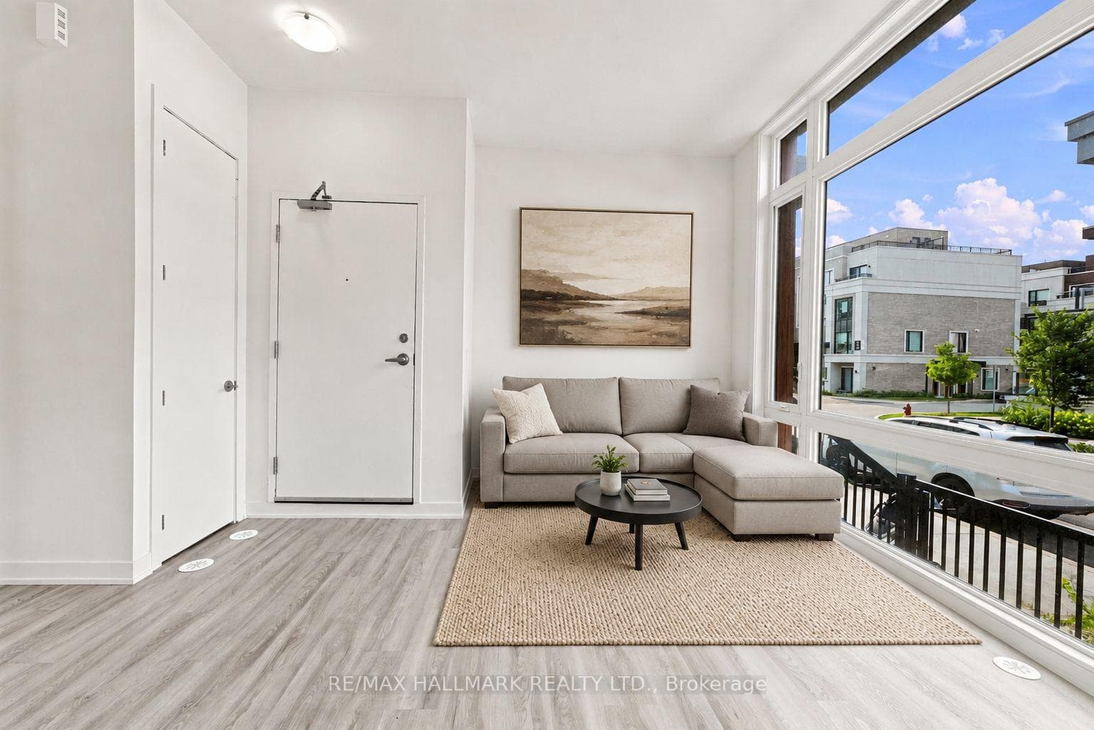 1508- 11 David Eyer Road — property photo