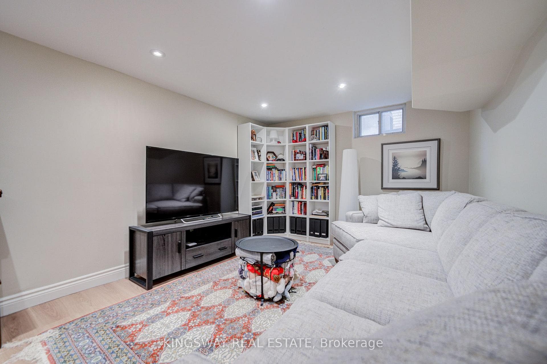 20 Wigmore Drive — property photo