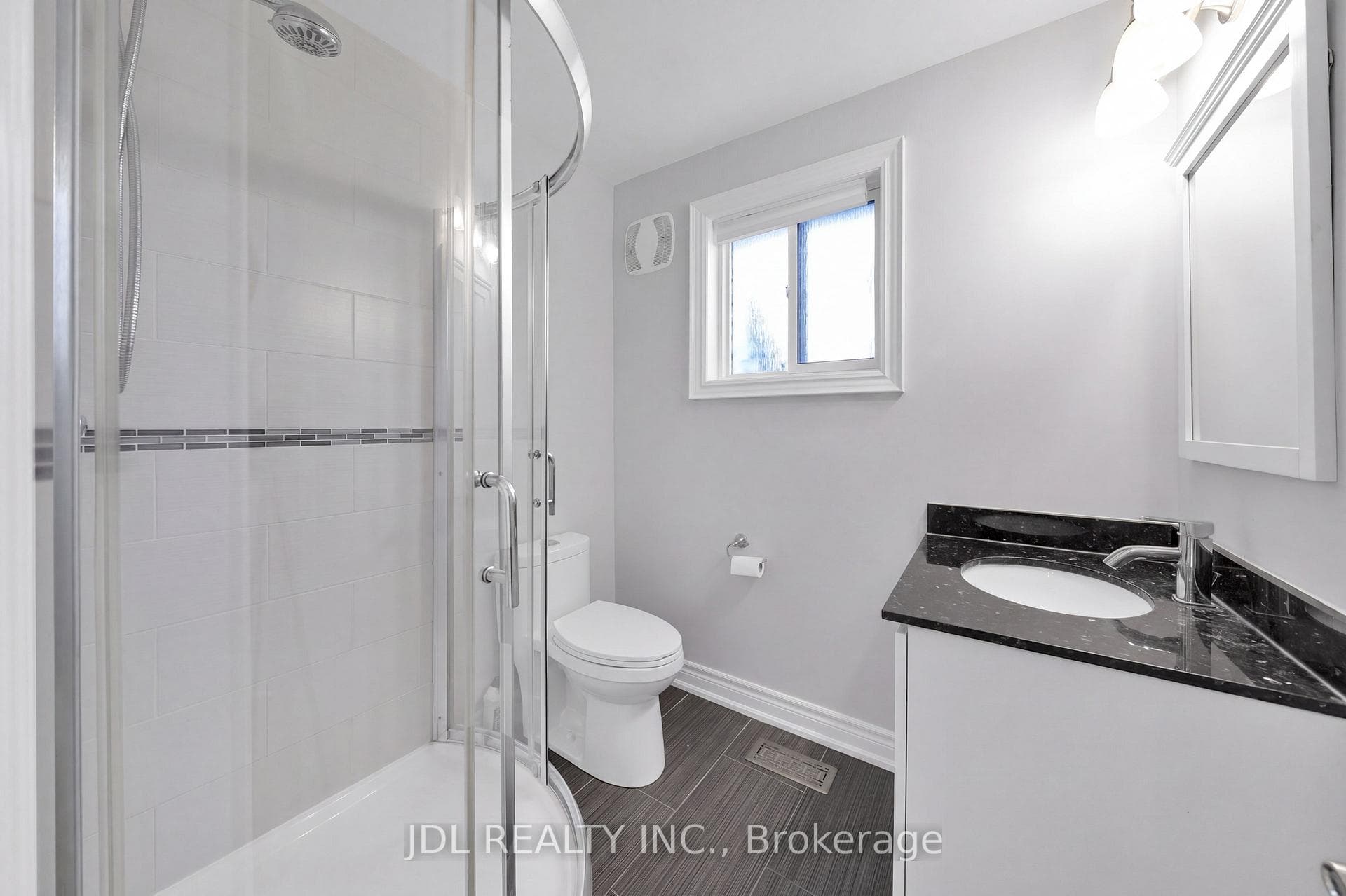 53 Southdale Drive — property photo