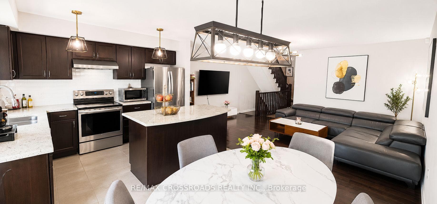 53 Edwin Pearson Street — property photo