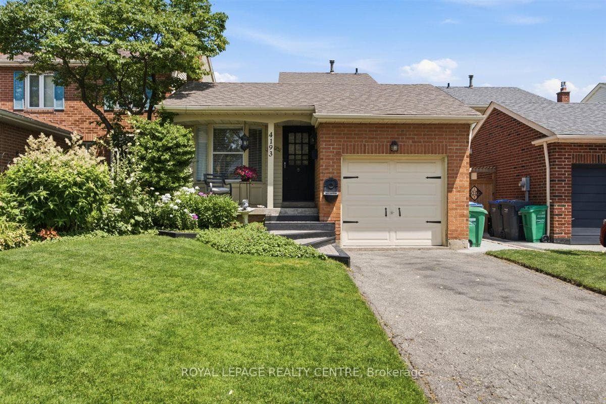 4193 Stonemason Crescent — property photo