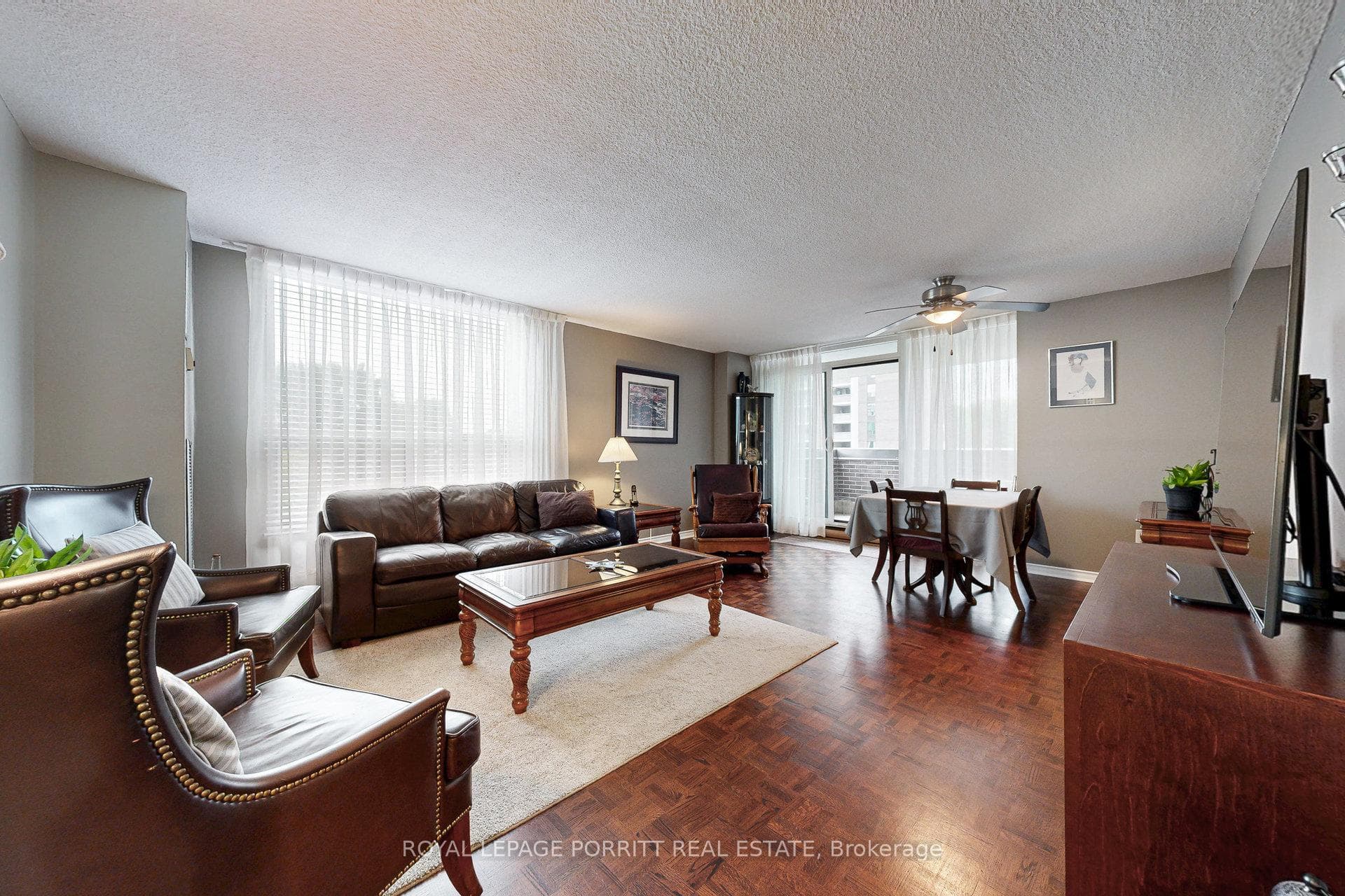 201- 1535 Lakeshore Road — property photo