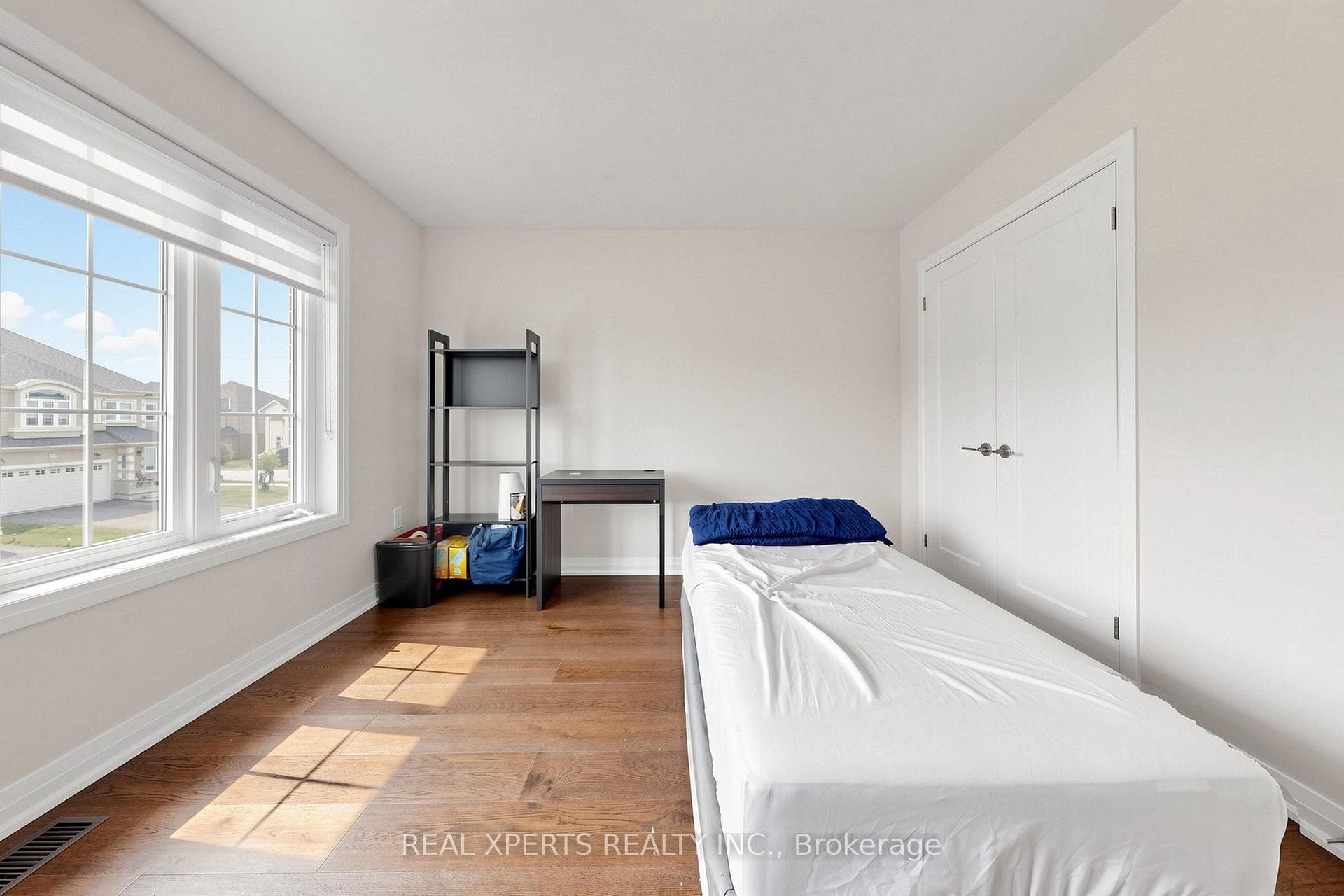 283 Rockledge Drive — property photo