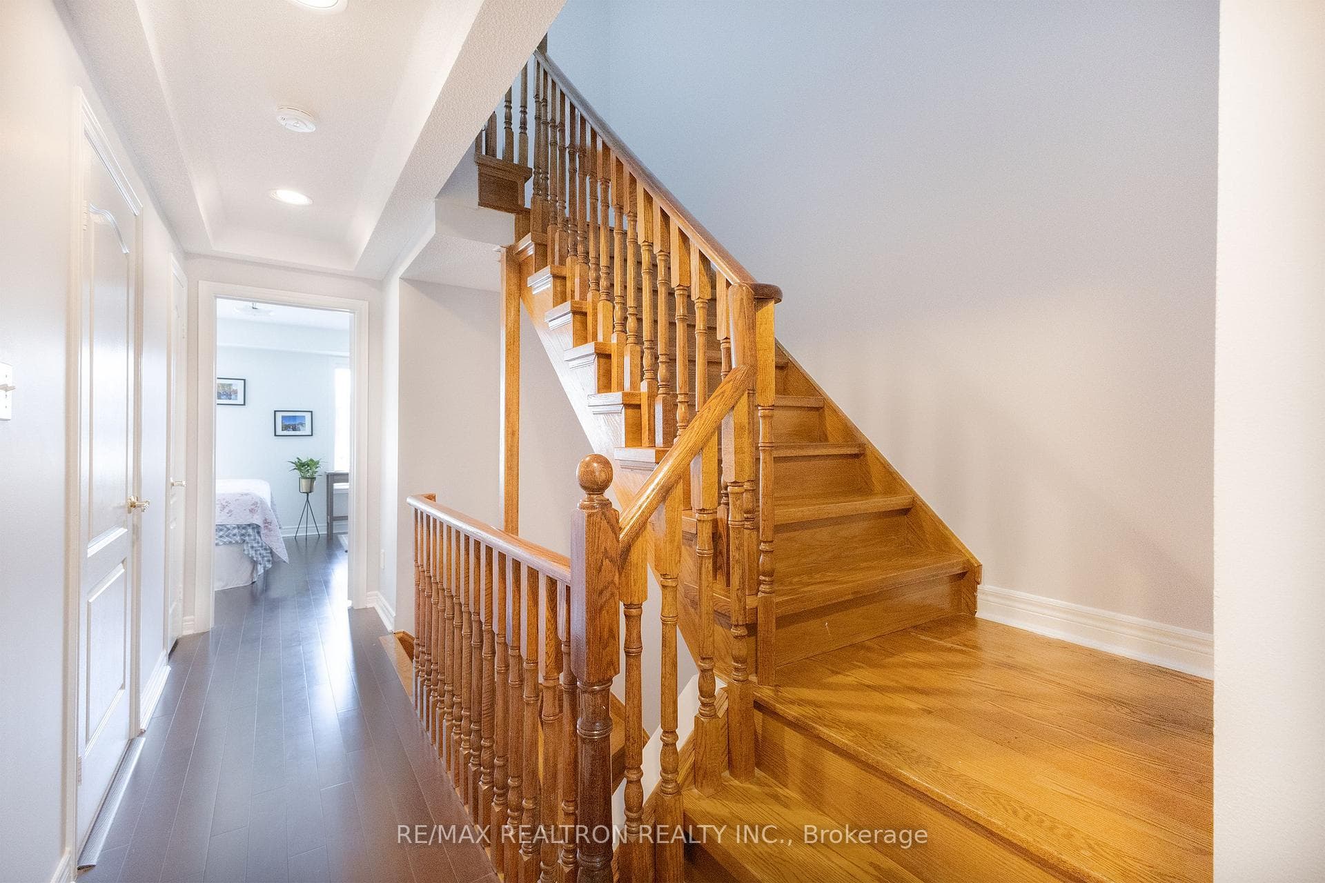 35- 6 Leonard Street — property photo