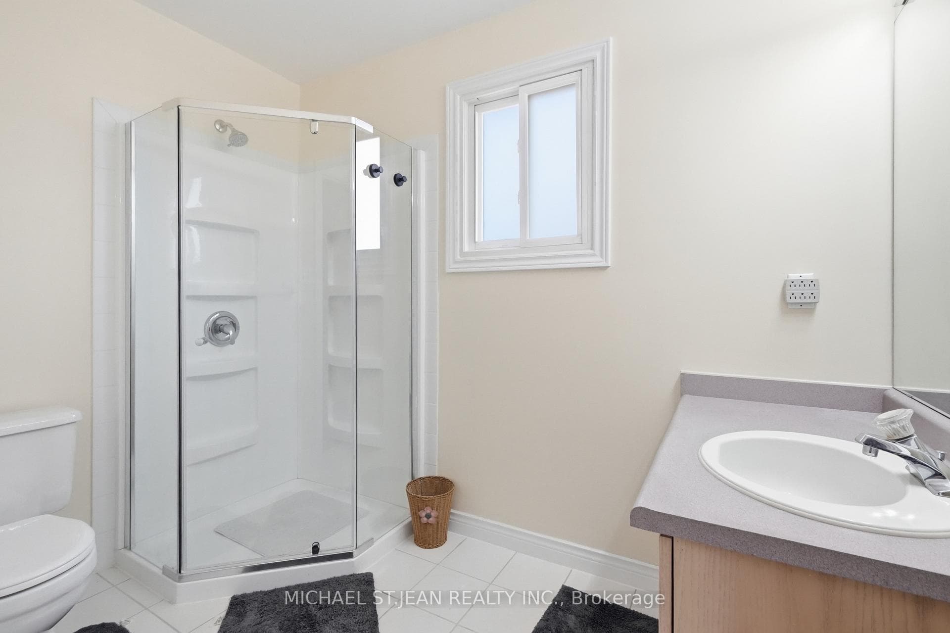 31 Fano Drive — property photo