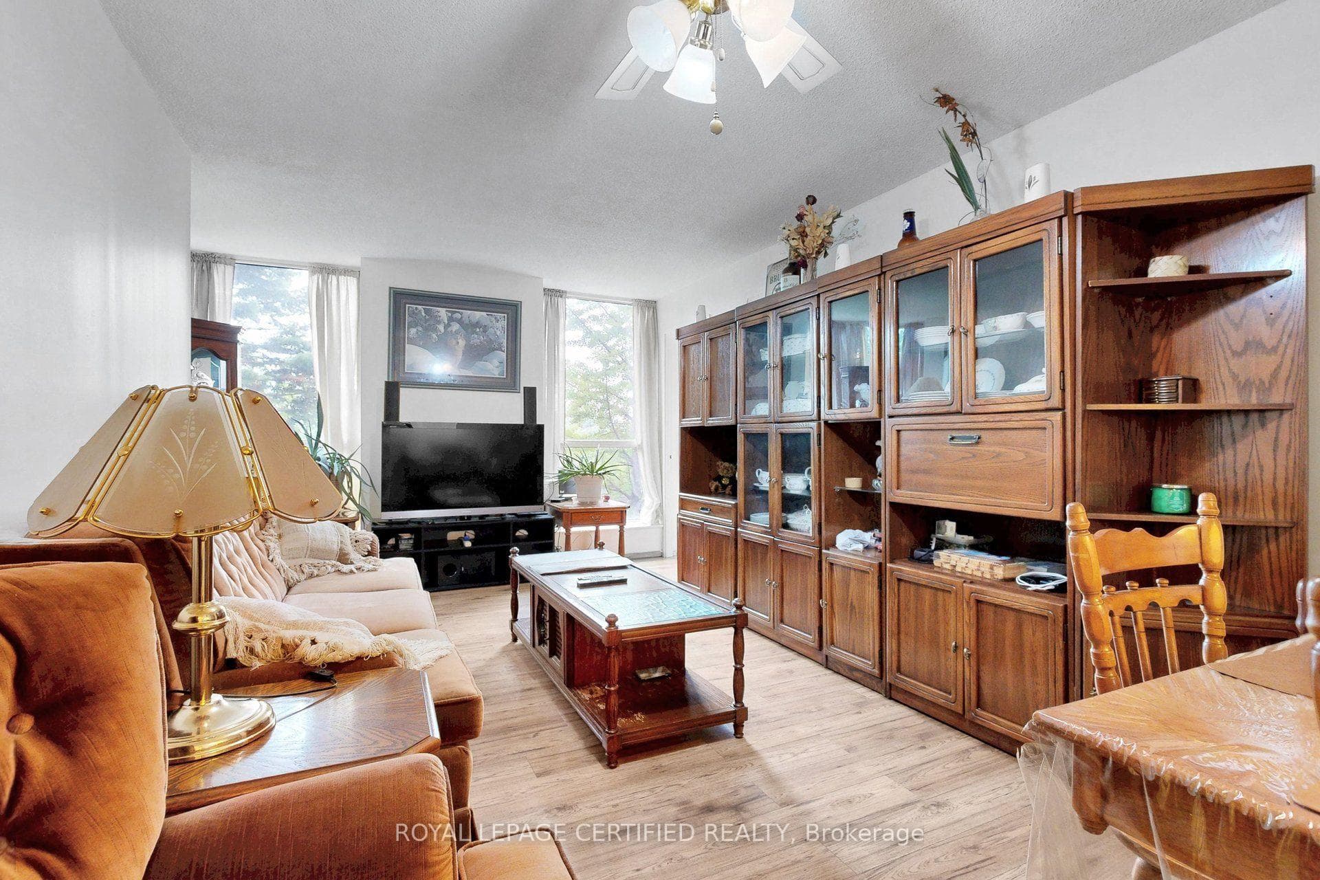 201- 2460 Eglinton Avenue — property photo