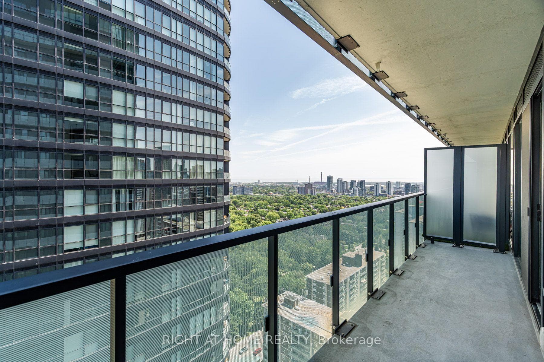 3006- 575 Bloor Street — property photo