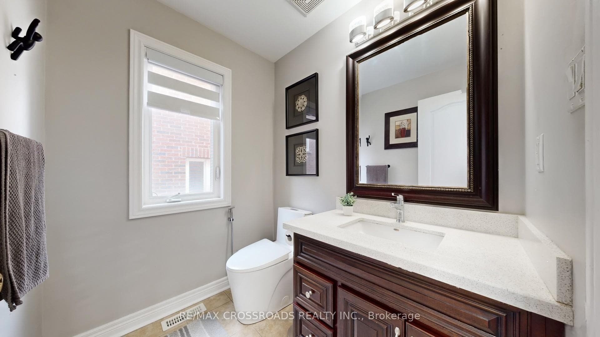 378 Malboeuf Court — property photo
