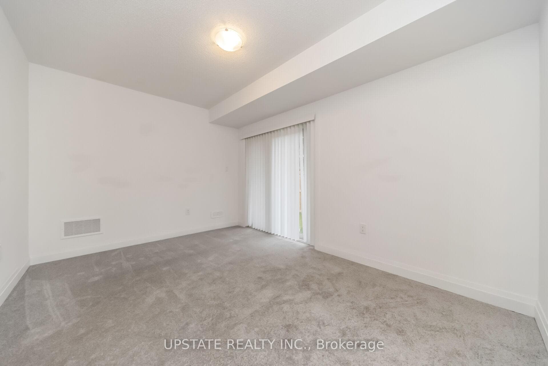 45 Humberstone Drive — property photo