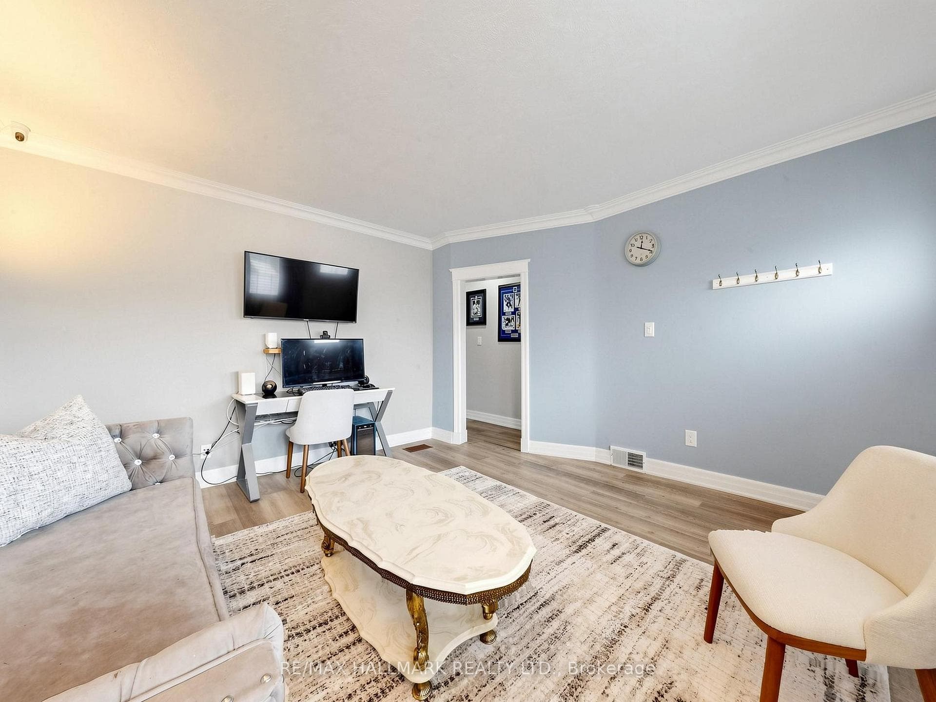 777 Ritson Road — property photo