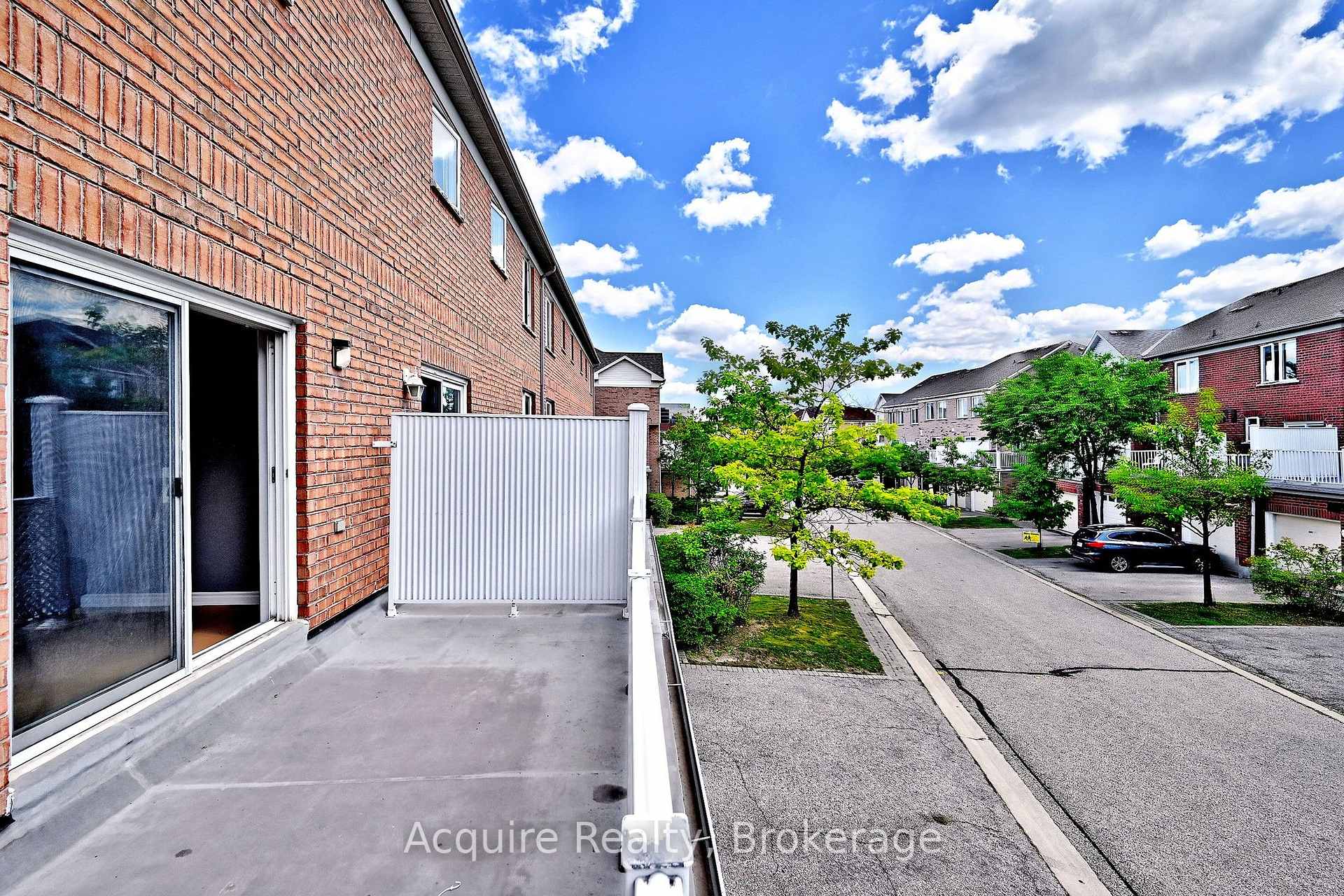 58 Leitchcroft Crescent — property photo