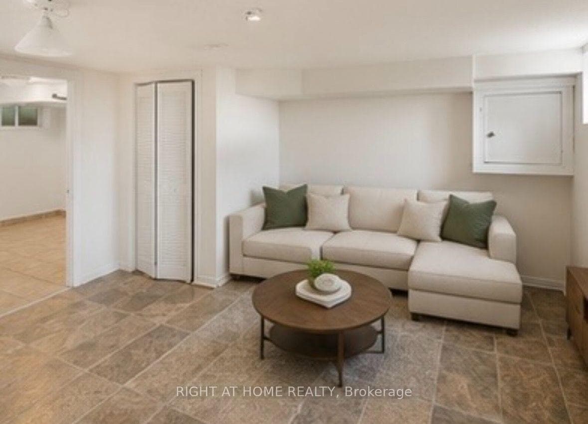 49- 740 KENNEDY Road — property photo