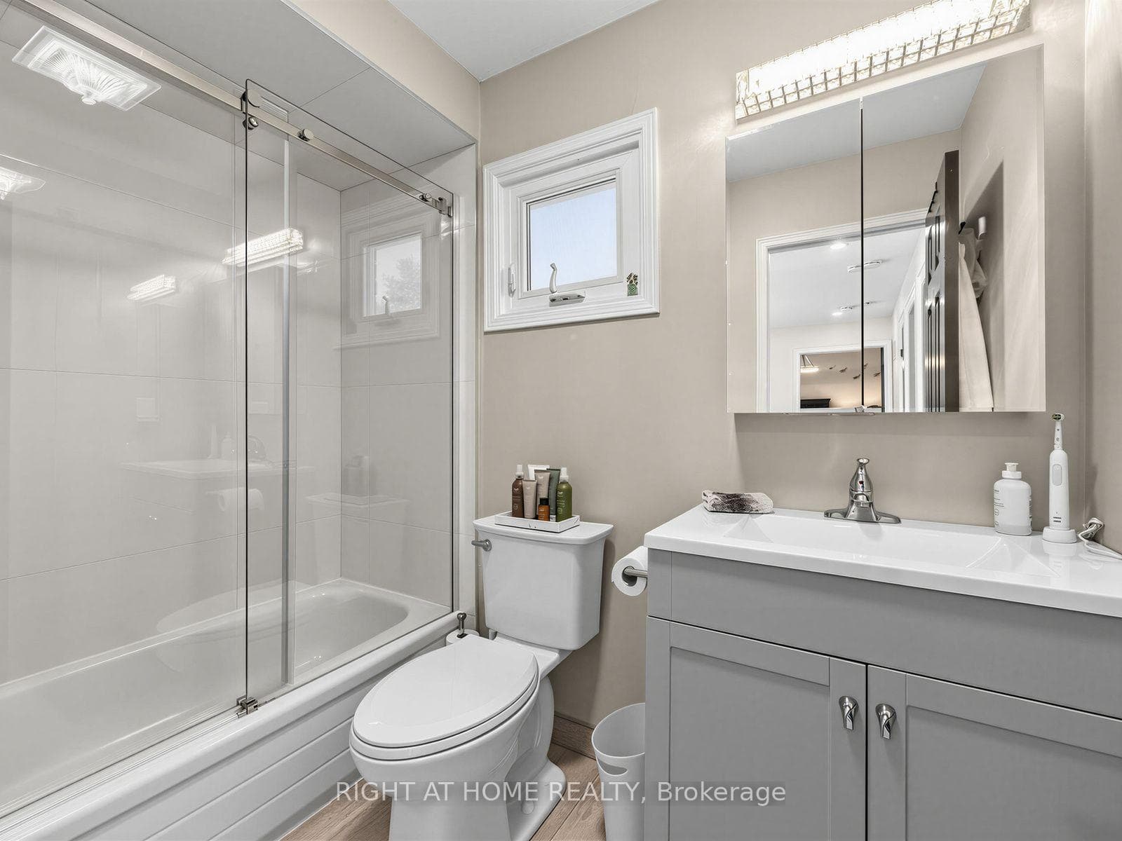 4236 Credit Pointe Drive — property photo