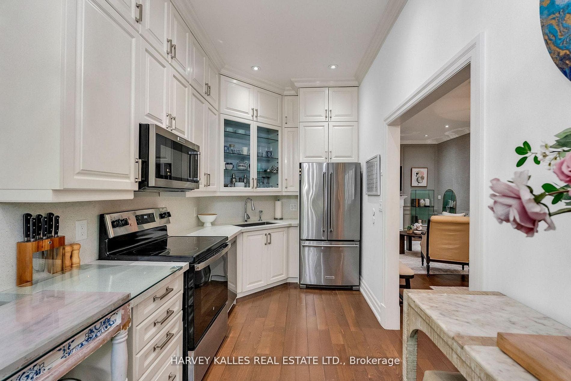 313- 51 York Mills Road — property photo