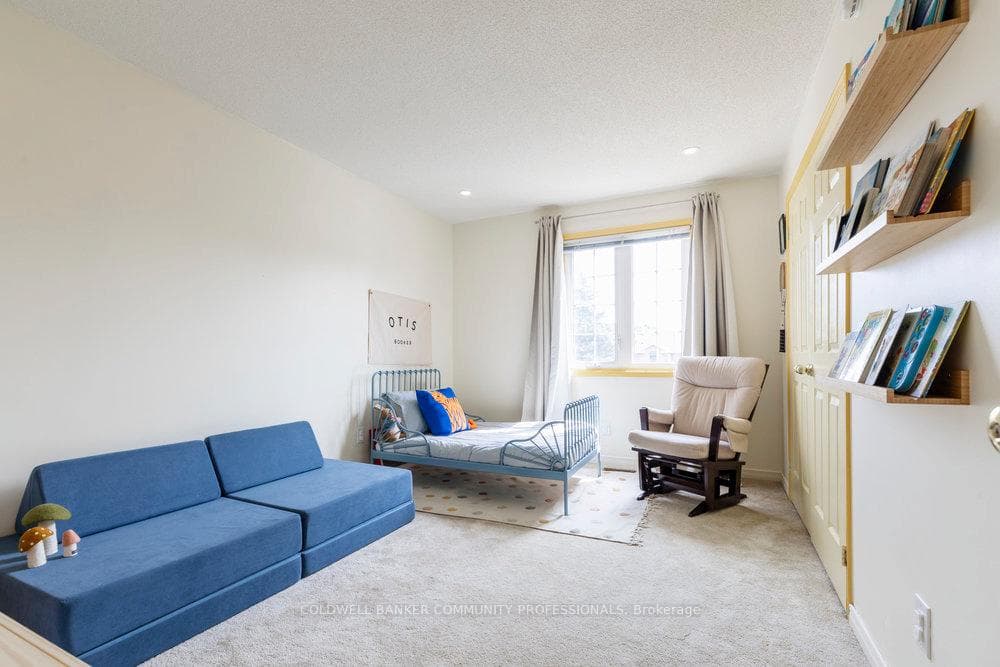 20- 10 Huntingwood Avenue — property photo