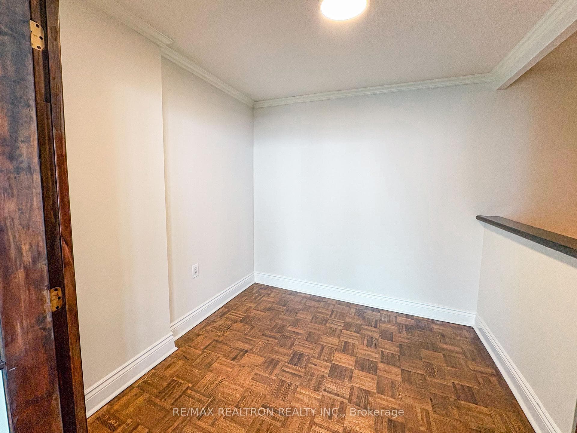 1608- 5949 Yonge Street — property photo
