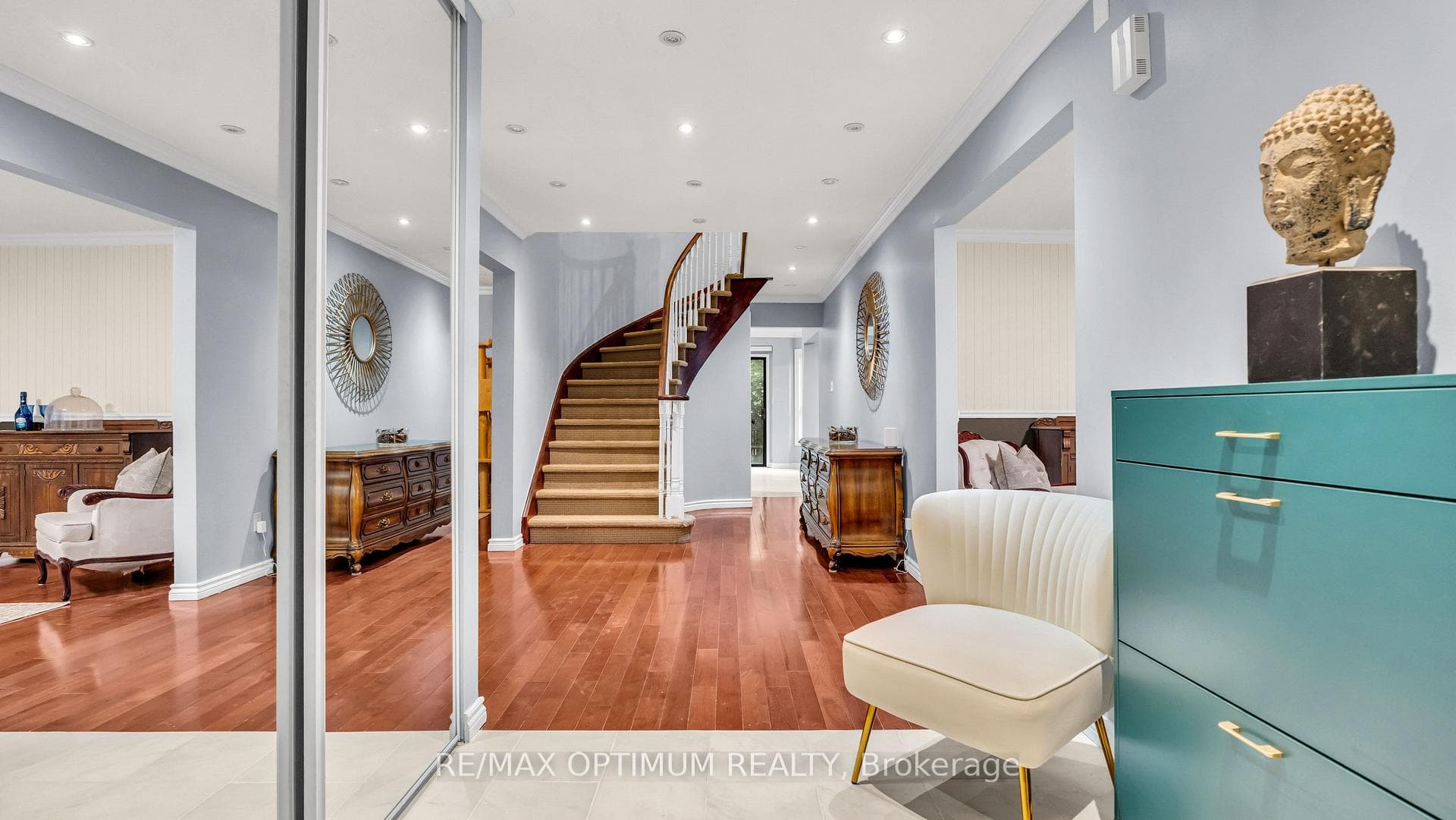 11 Donaldson Drive — property photo