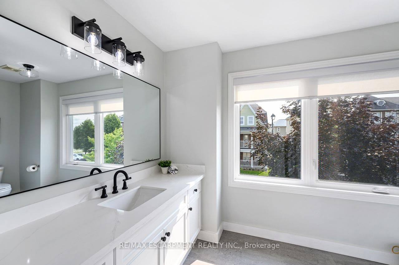 625 Gervais Terrace — property photo