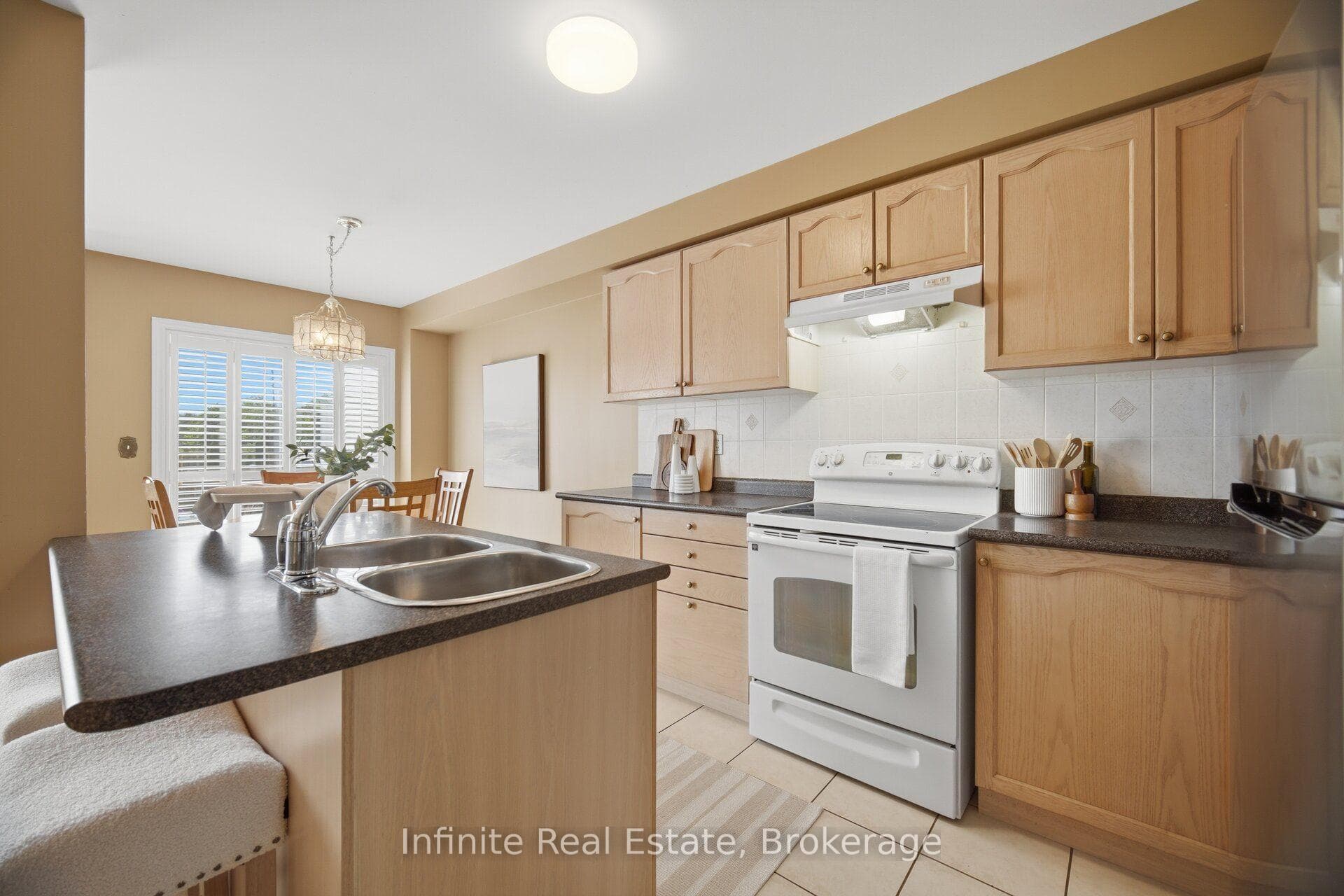 4748 James Austin Drive — property photo