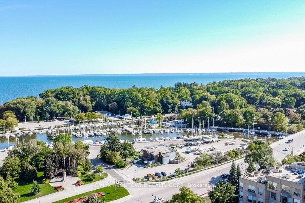 519- 2511 Lakeshore Road — property photo