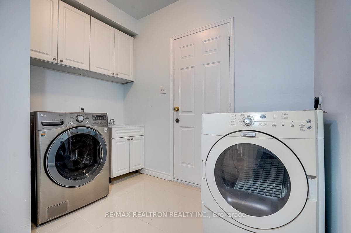 233 Brimson Drive — property photo