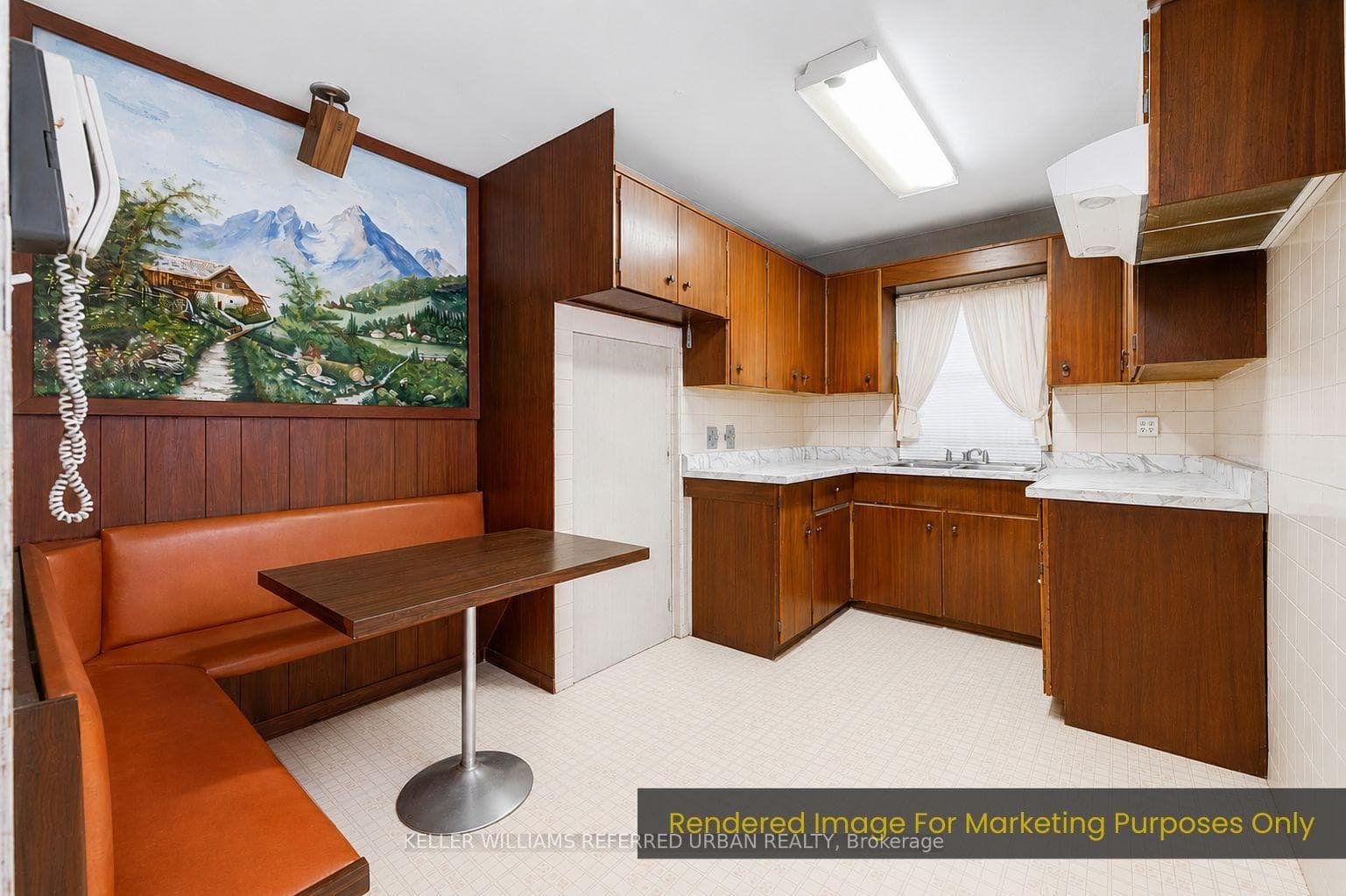 7 Saunders Crescent — property photo