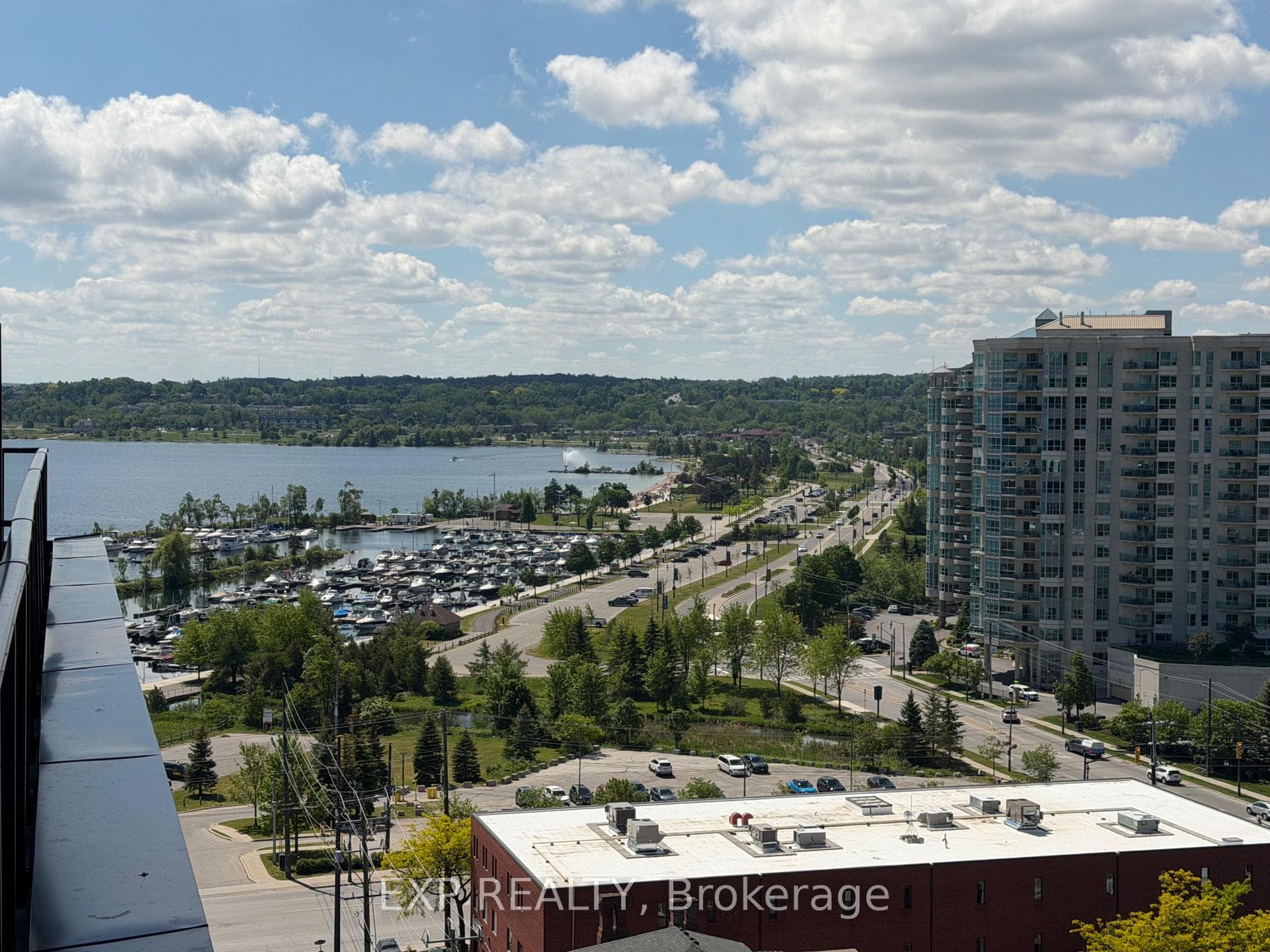 1101- 39 Mary Street — property photo