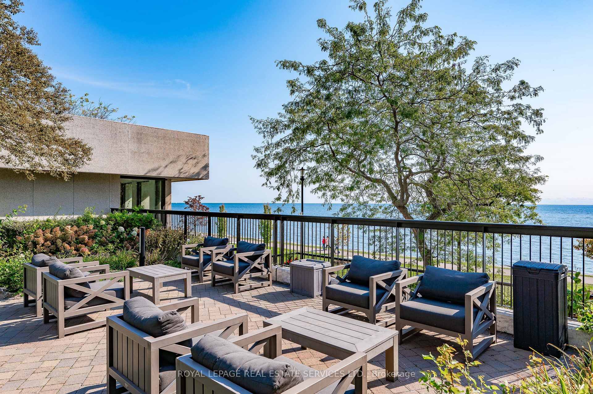 1601- 2180 Marine Drive — property photo