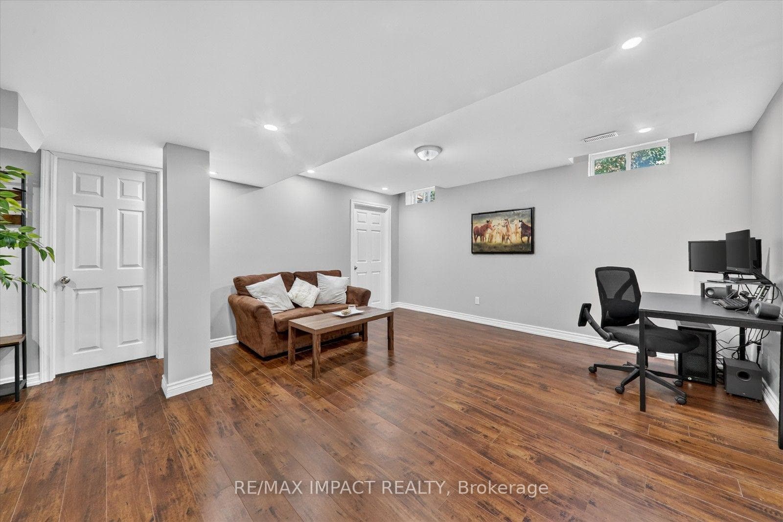 22 Canary Street — property photo
