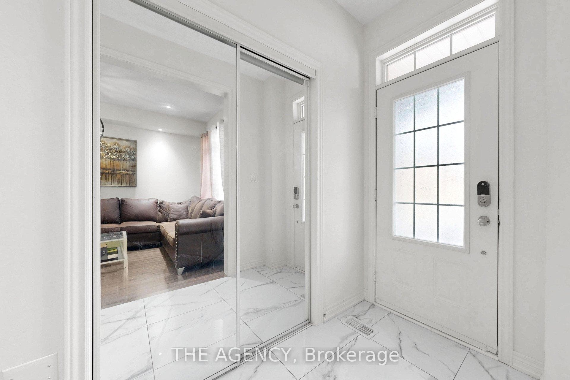 152 Remembrance Road — property photo