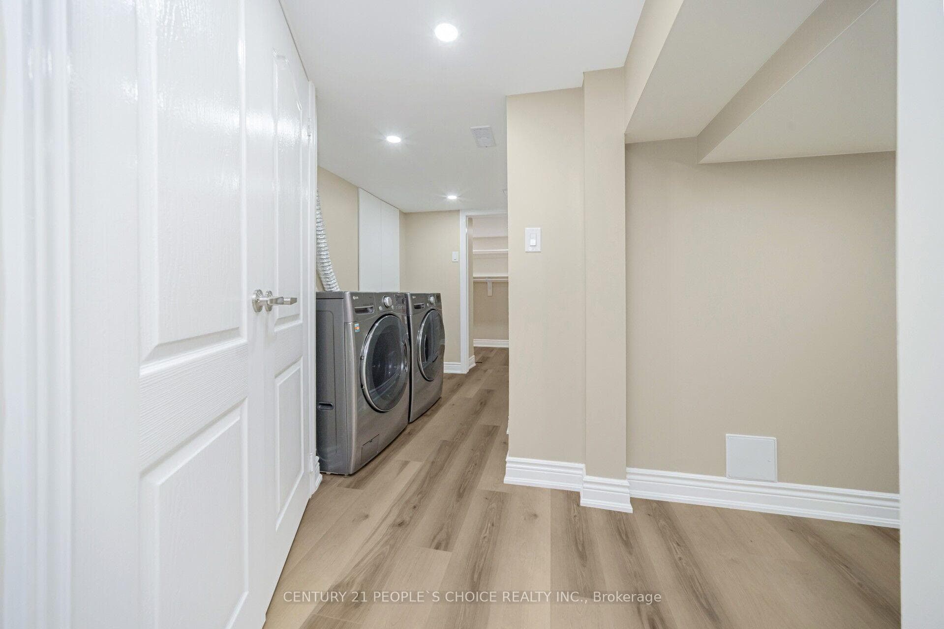 7216 Gagliano Drive — property photo