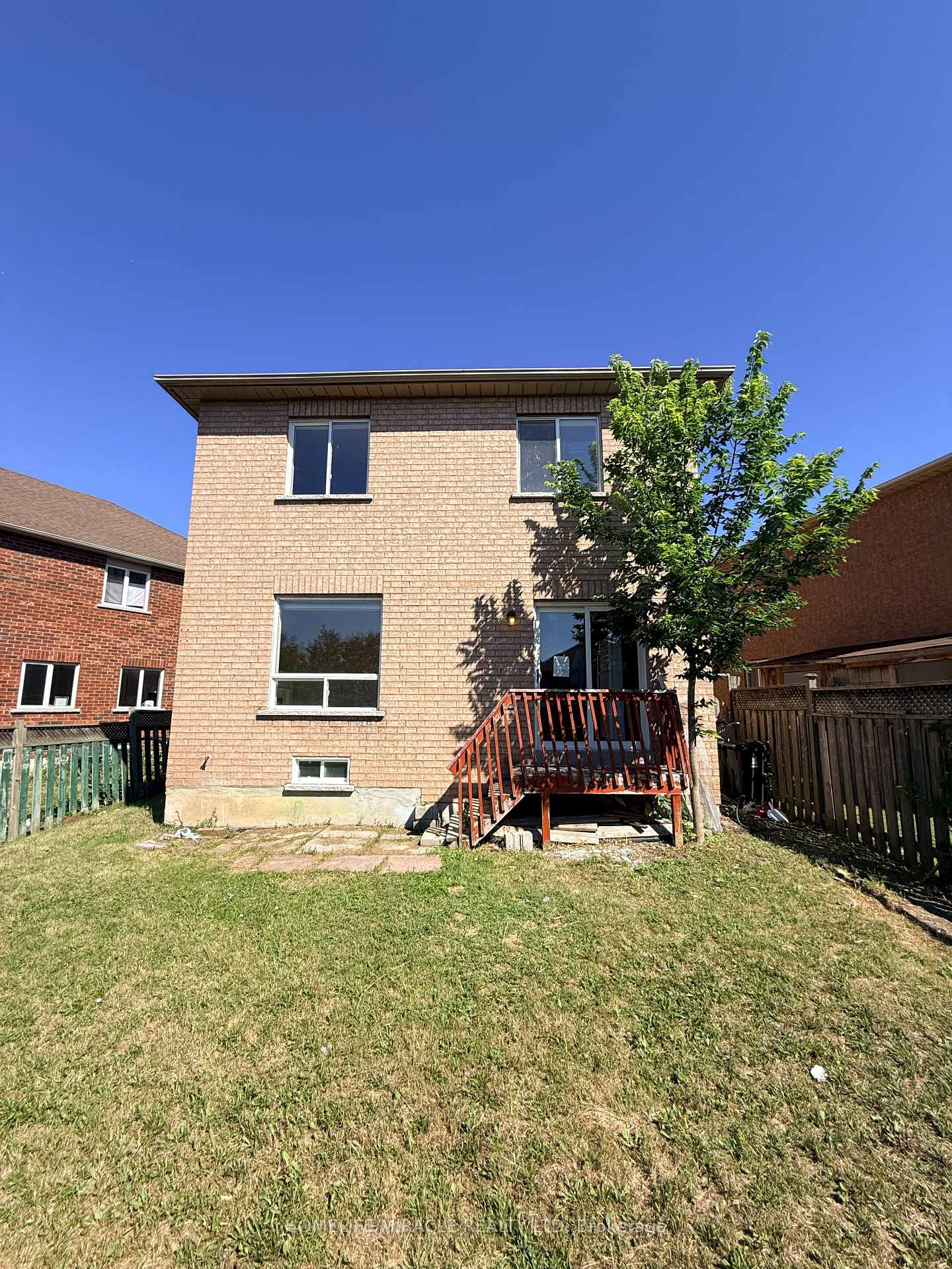 102 Misty Hills Trail — property photo