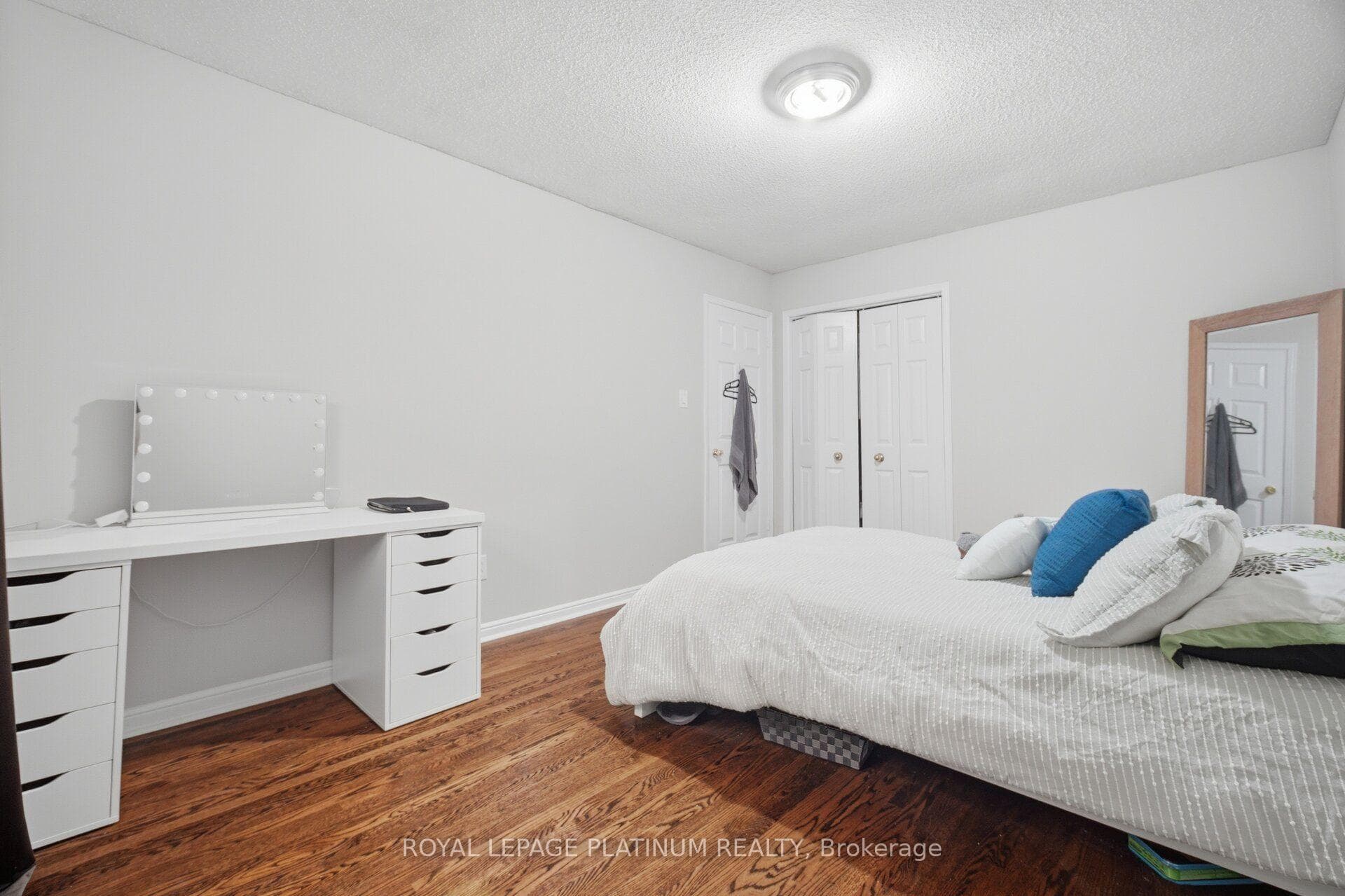 2542 Pollard Drive — property photo