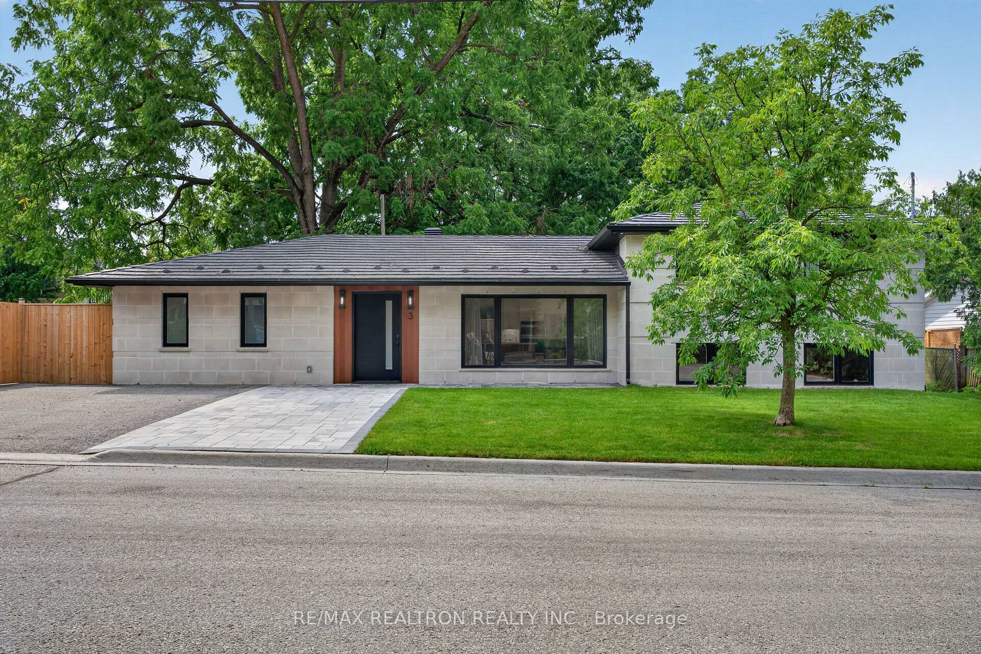 3 Reuben Street — property photo