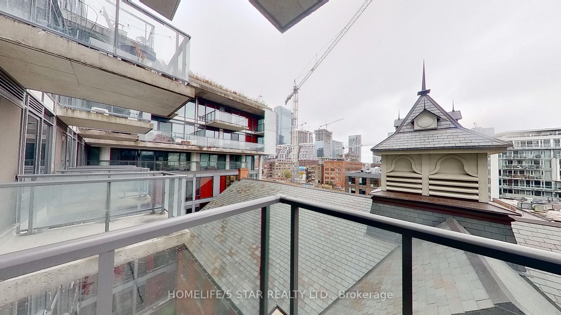 618- 560 KING Street — property photo