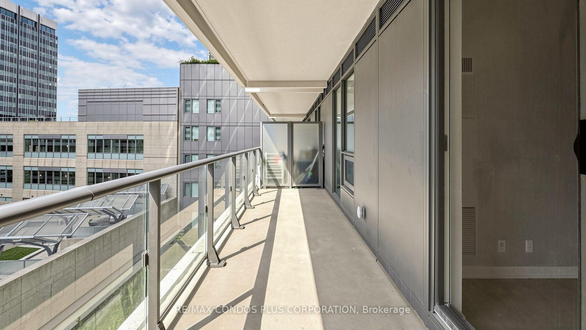 506- 2221 Yonge Street — property photo
