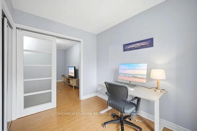706- 25 The Esplanade N/A — property photo