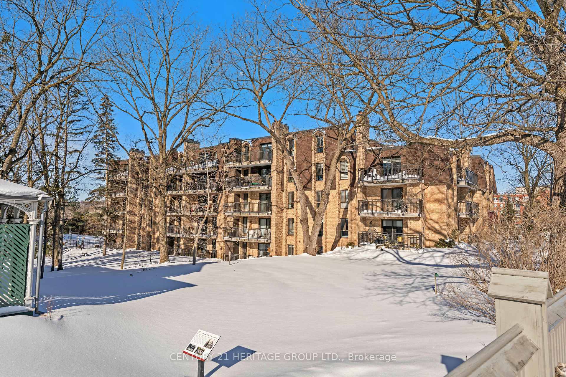 PH 1- 15390 Yonge Street — property photo
