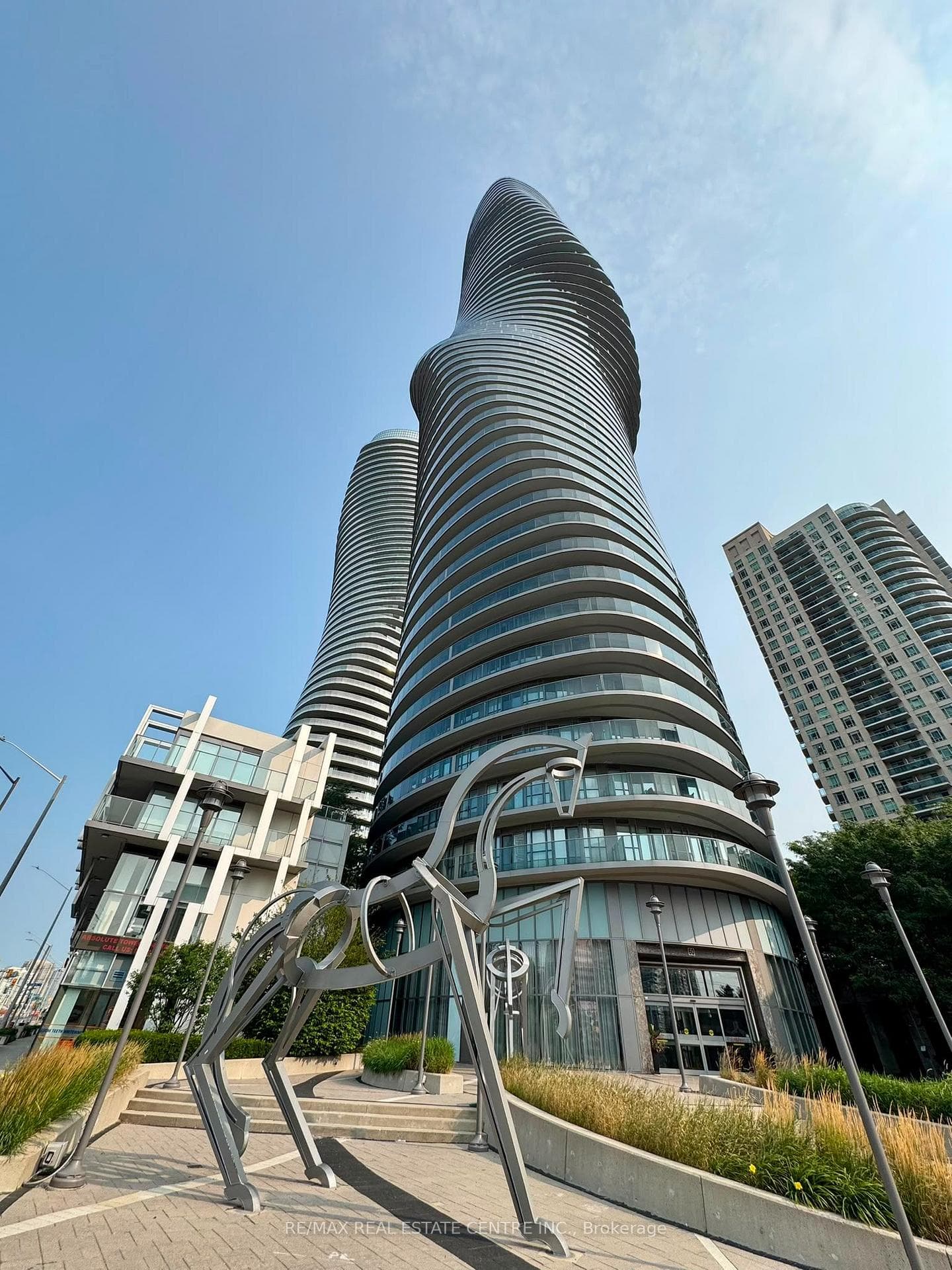 802- 50 Absolute Avenue — property photo