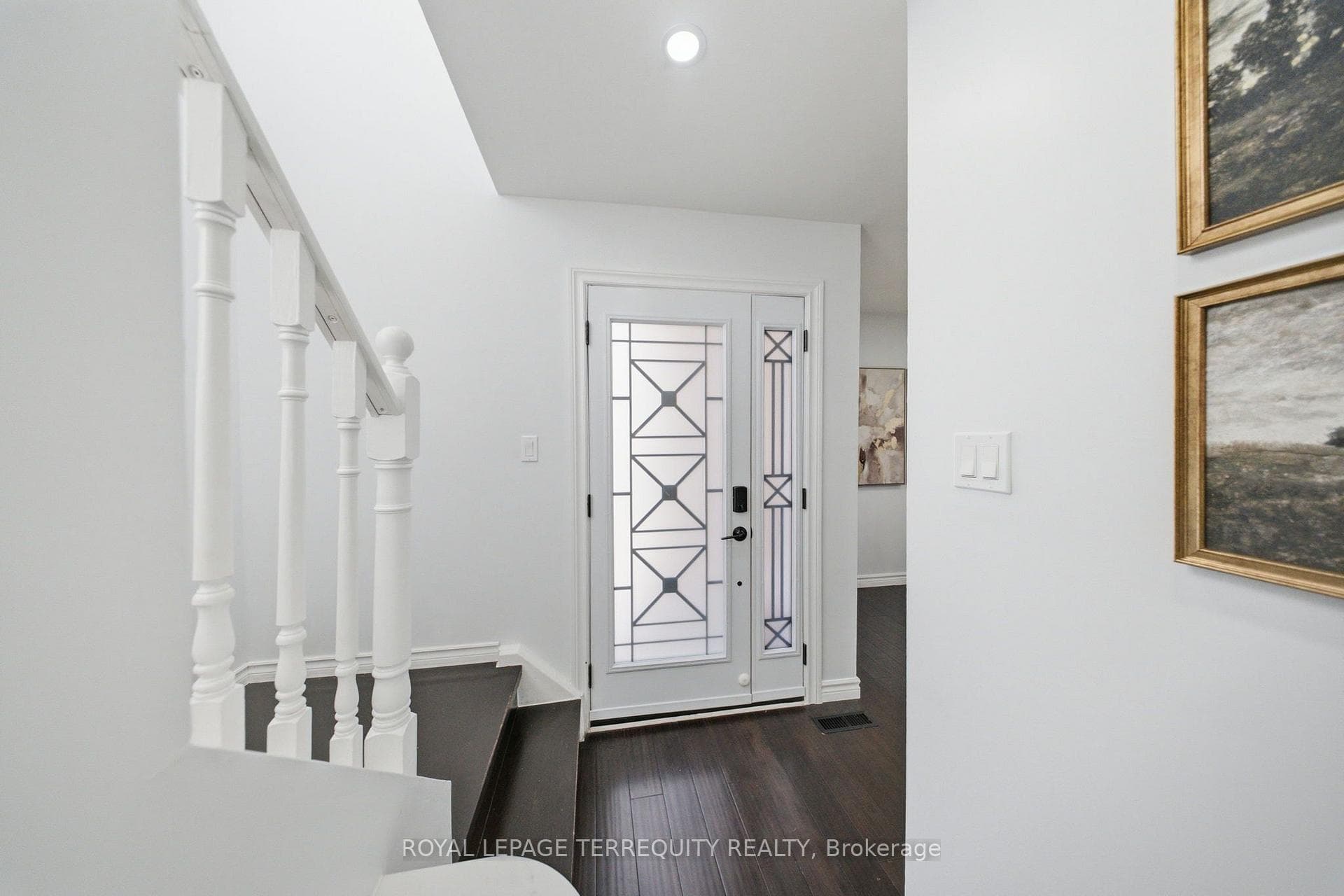 1013 Albacore Manor — property photo