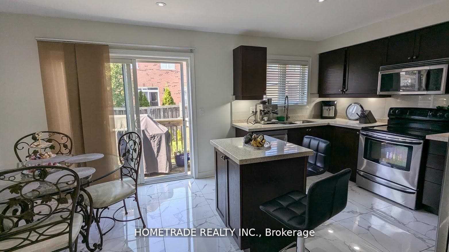 4861 Verdi Street — property photo