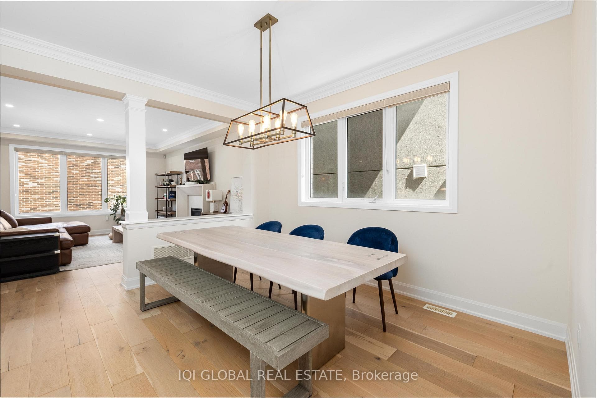 3329 Merion Gardens — property photo
