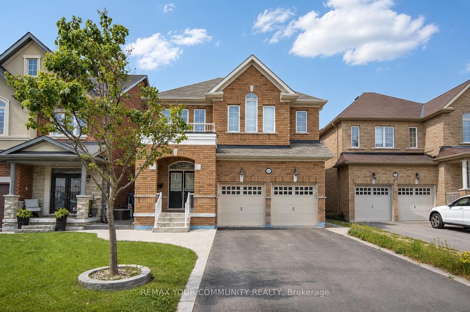 378 Lauderdale Drive — property photo