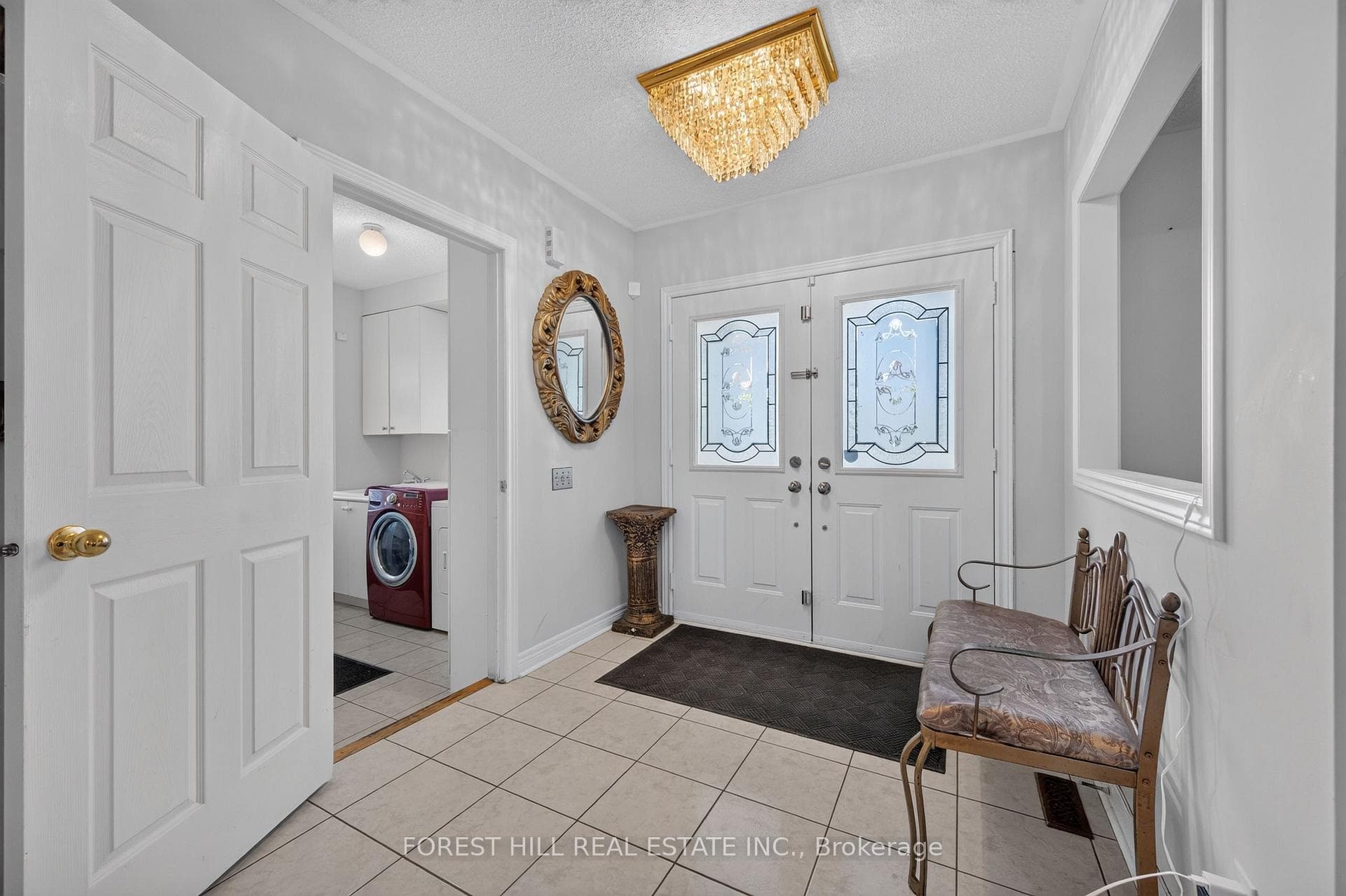 2 Ludford Drive — property photo