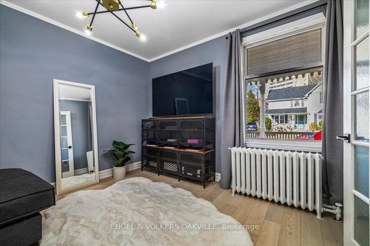 38 John Street — property photo